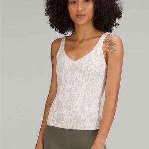 Lululemon align waist length tank, cheetah camo antique white multi, size 6, NWT